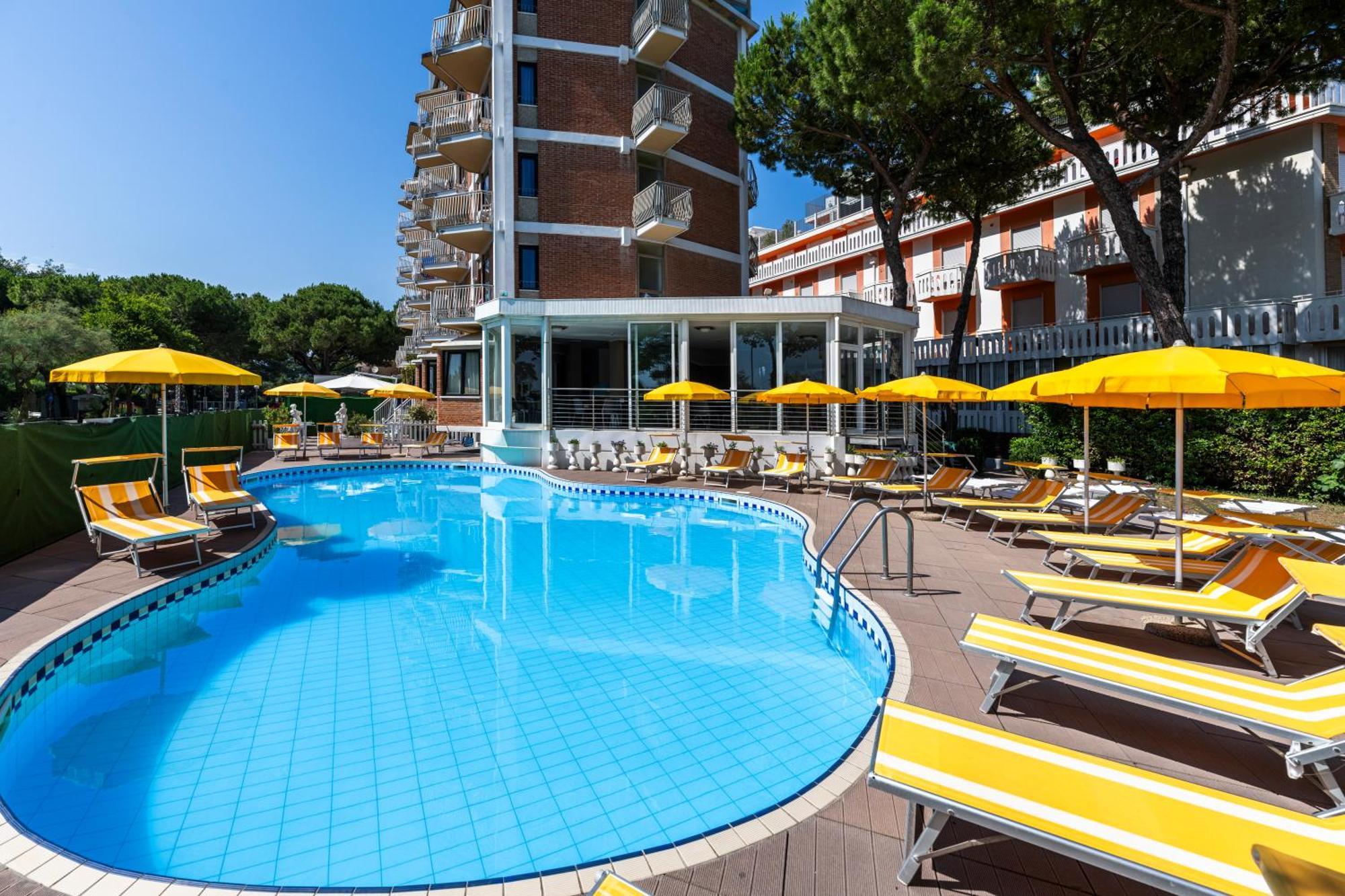 hotel la siesta Lido di Jesolo Esterno foto