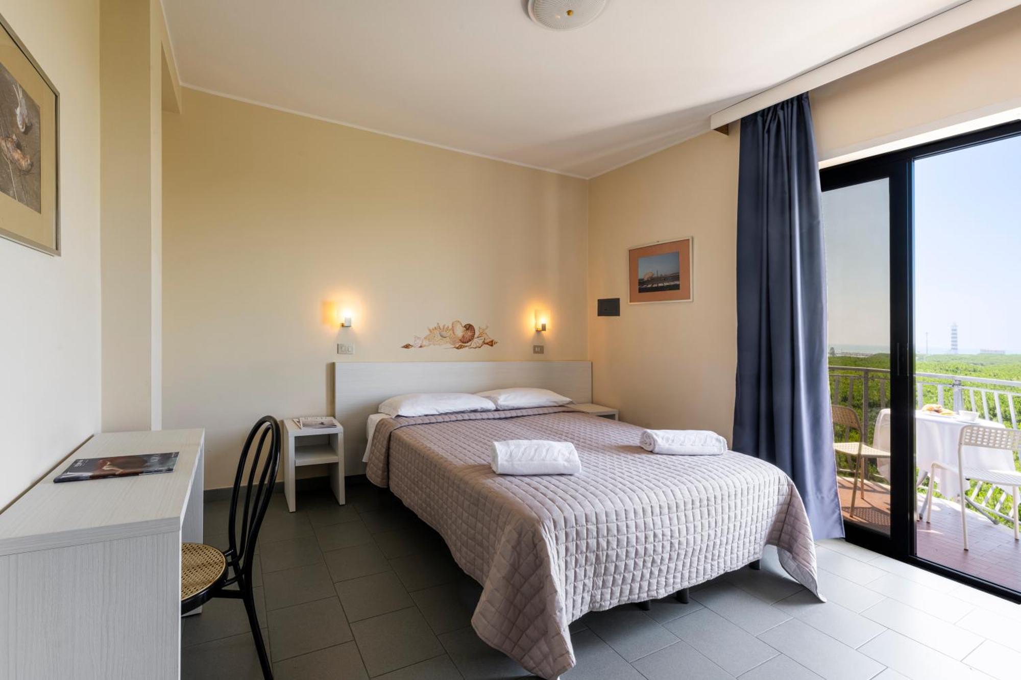 hotel la siesta Lido di Jesolo Esterno foto