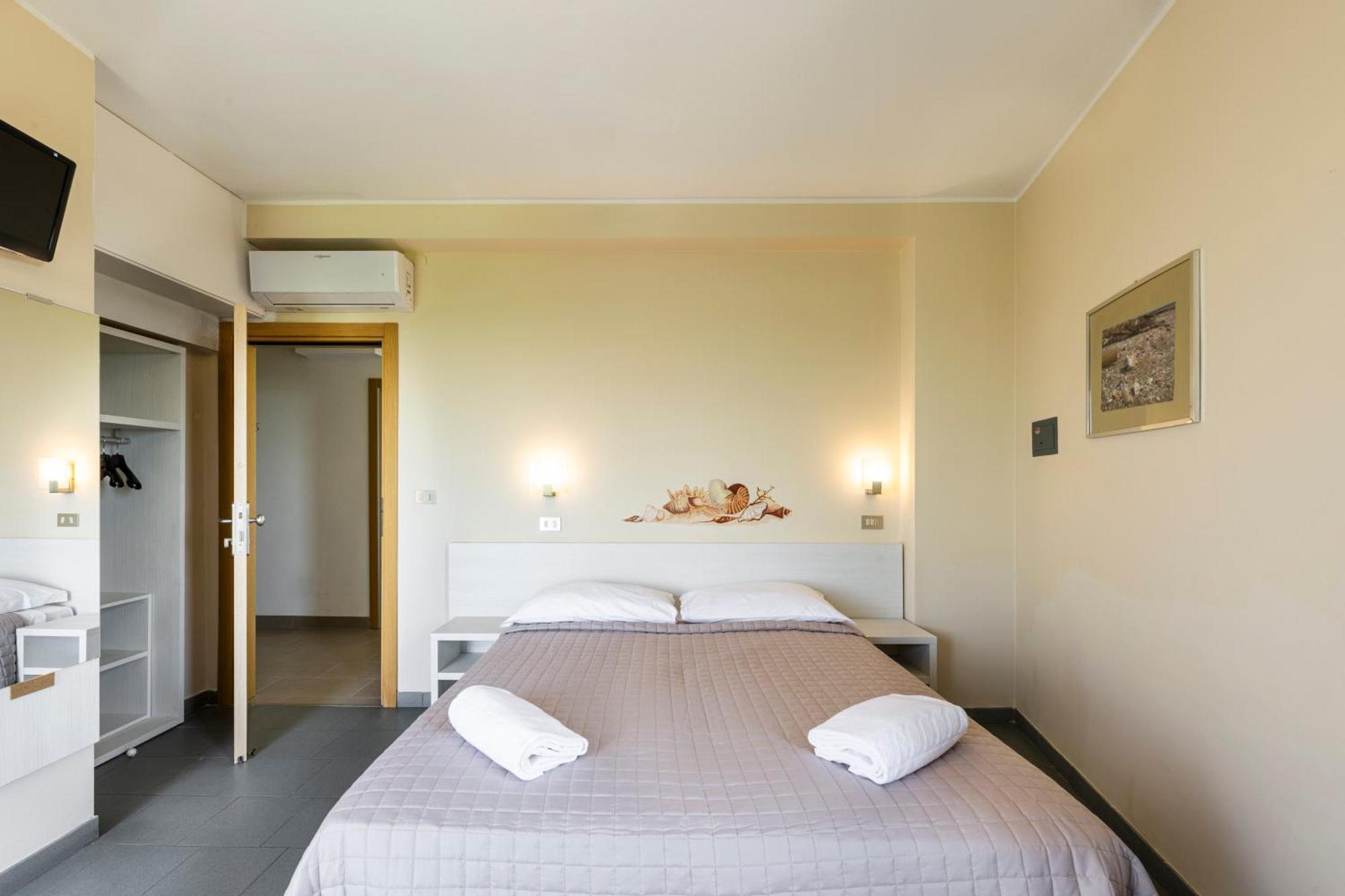 hotel la siesta Lido di Jesolo Esterno foto