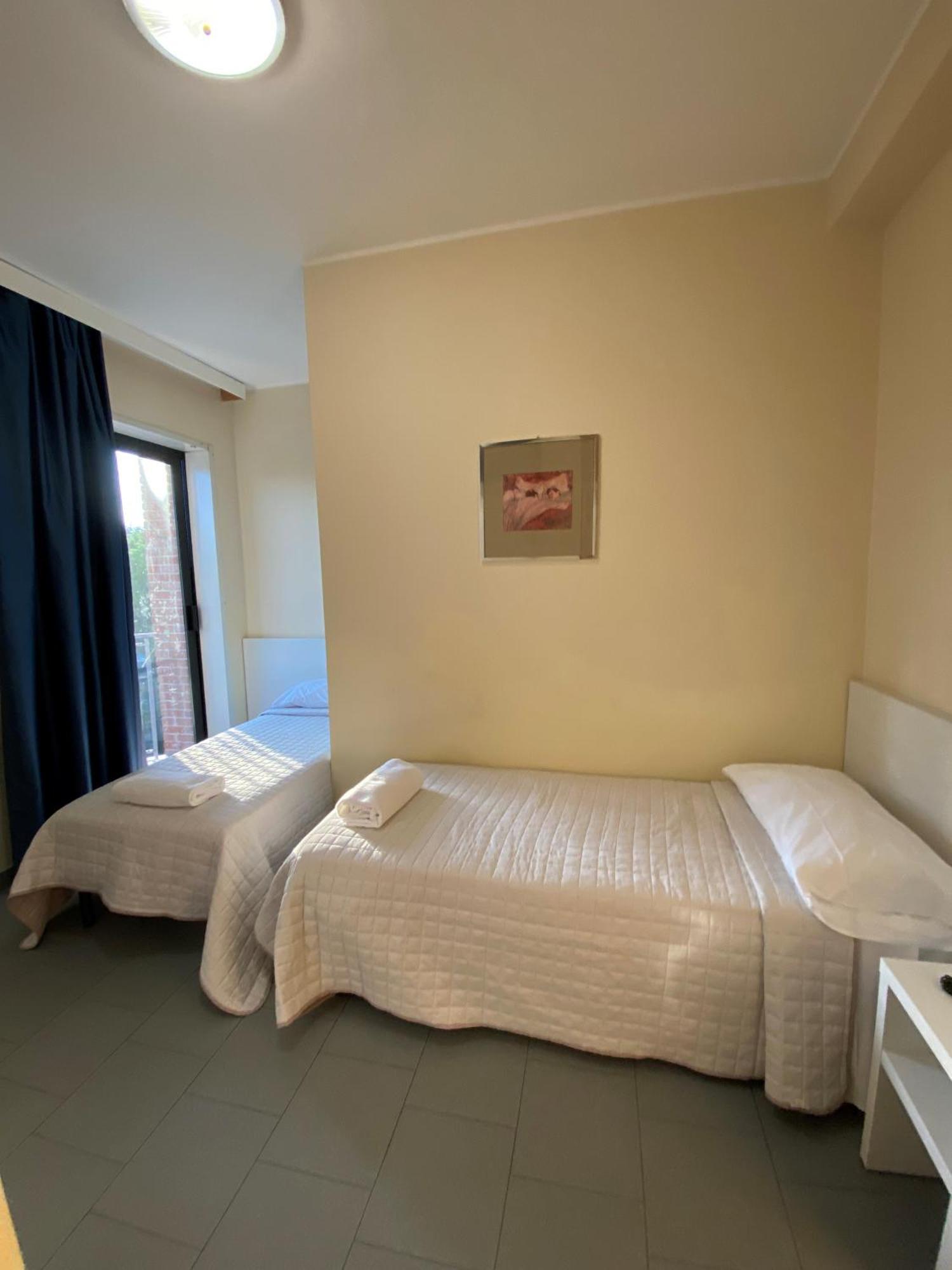 hotel la siesta Lido di Jesolo Esterno foto